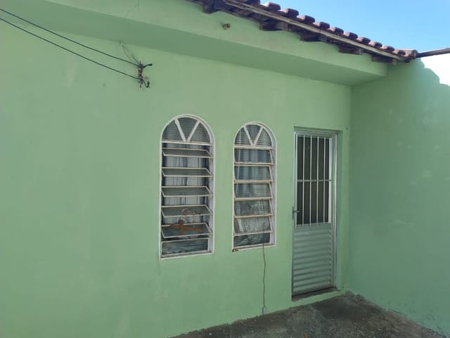 Casa com 180m² 3 quartos e 2 banheiros, à venda, no bairro Conjunto Habitacional Parque da Floresta em Campinas