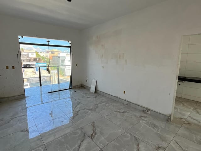 Casa com 170m² 3 quartos e 2 banheiros, à venda, no bairro Vale das Orquídeas em Contagem