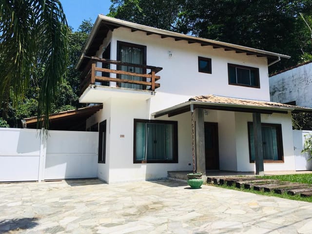 Foto do Casa - Casa com 3 dormitórios à venda, 204 m² por R$ 1.100.000,00 - Guaecá - São Sebastião/SP | INDEPENDENCE NEGOCIOS IMOBILIARIOS LTDA
