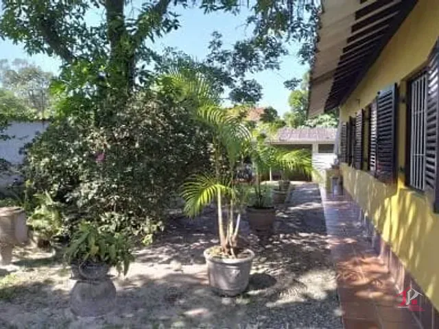 Casa 4 quartos e 4 banheiros, à venda, no bairro Suarão em Itanhaém