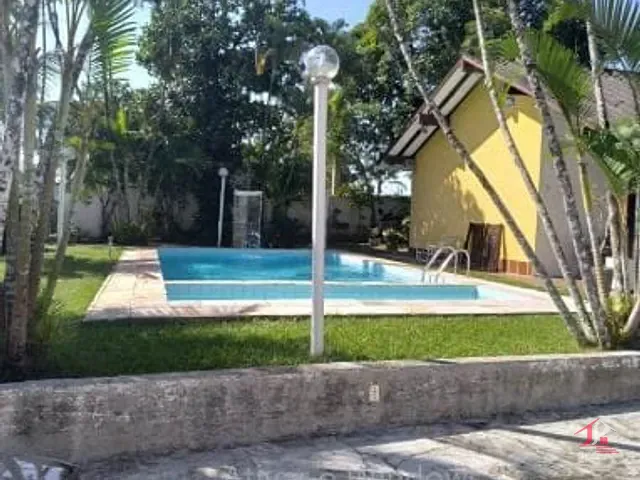 Casa 4 quartos e 4 banheiros, à venda, no bairro Suarão em Itanhaém