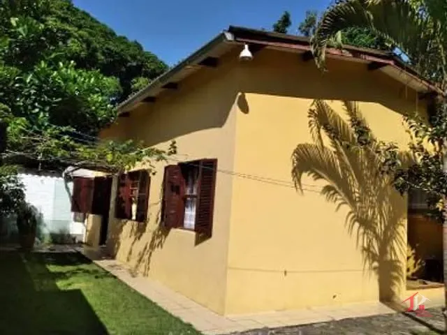 Casa 4 quartos e 4 banheiros, à venda, no bairro Suarão em Itanhaém