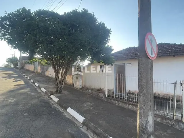 Casa com 671m² 2 quartos e 1 banheiro, à venda, no bairro Centro em Igaraí