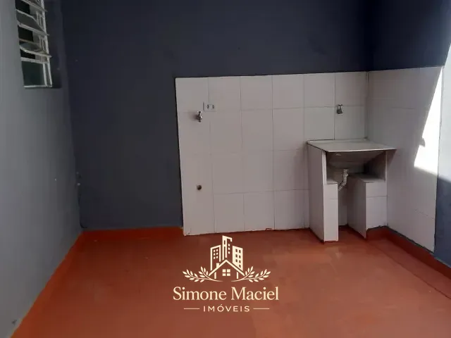Casa 2 quartos e 1 banheiro, para alugar, no bairro Jaguaribe em Osasco