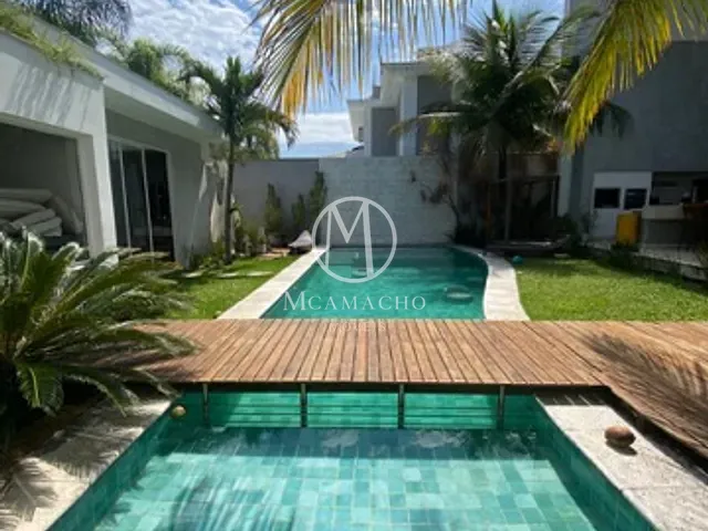 Casa com 560m² 4 quartos e 7 banheiros, à venda, no bairro Barra da Tijuca em Rio de Janeiro