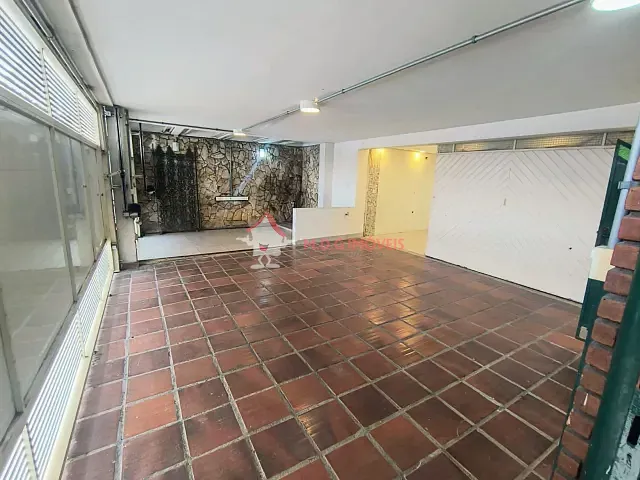 Casa com 352m² 3 quartos e 5 banheiros, à venda, no bairro Vila São José em São Paulo