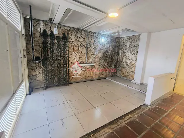 Casa com 352m² 3 quartos e 5 banheiros, à venda, no bairro Vila São José em São Paulo