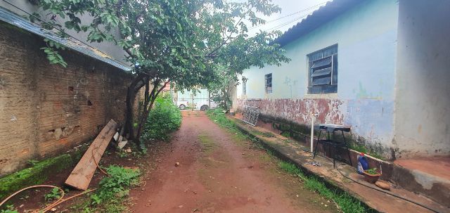 Casa com 507m² 3 quartos e 2 banheiros, à venda, no bairro Setor Maysa em Trindade