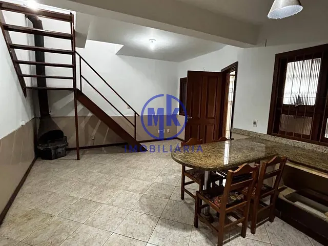 Casa 2 quartos e 2 banheiros, à venda, no bairro Vila Eunice Velha em Cachoeirinha