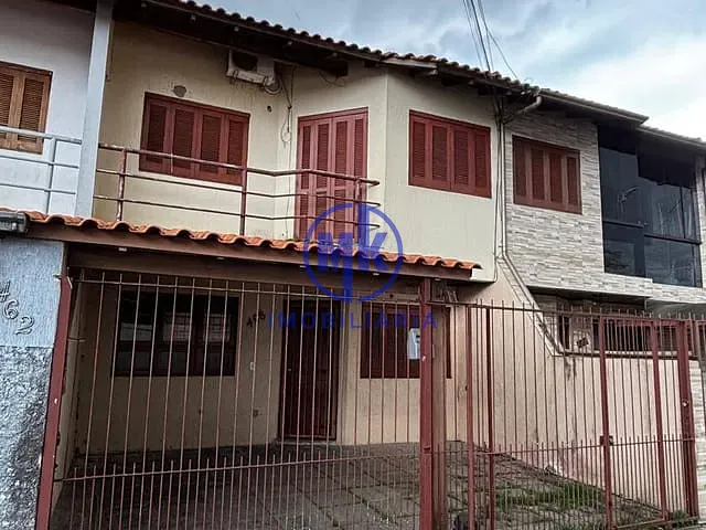 Casa 2 quartos e 2 banheiros, à venda, no bairro Vila Eunice Velha em Cachoeirinha