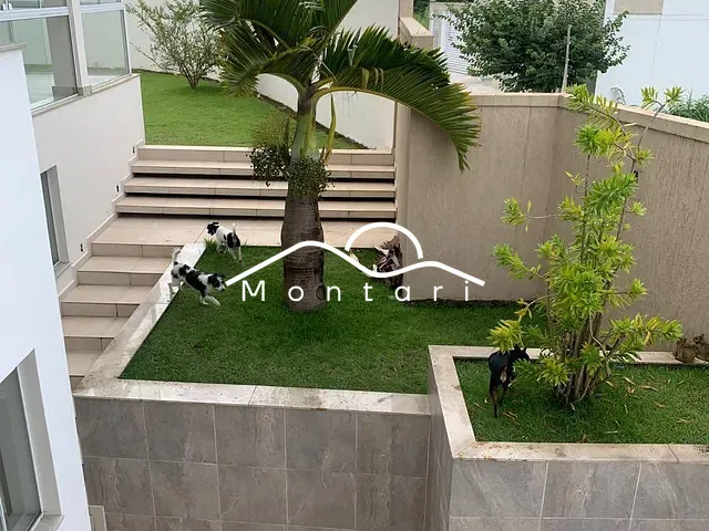Casa 5 quartos e 4 banheiros, à venda, no bairro Jardim Amália em Volta Redonda