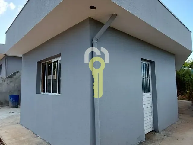 Casa com 550m² 3 quartos e 2 banheiros, à venda, no bairro Chácara Remanso (Caucaia do Alto) em Cotia