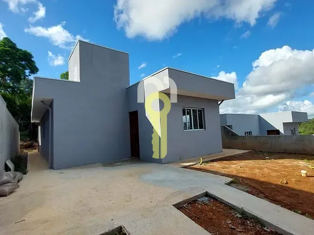 Casa com 550m² 3 quartos e 2 banheiros, à venda, no bairro Chácara Remanso (Caucaia do Alto) em Cotia