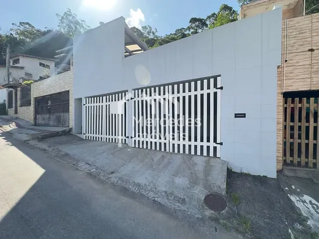 Casa com 180m² 4 quartos e 2 banheiros, à venda, no bairro Fazenda em Itajaí