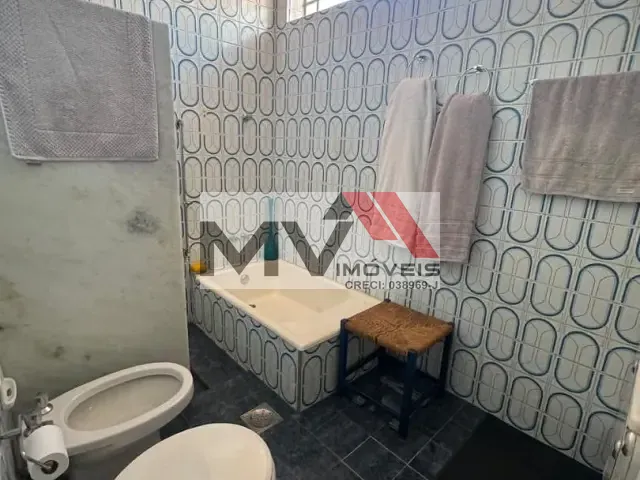 Casa com 450m² 8 quartos e 4 banheiros, à venda, no bairro Cidade Universitária em Campinas