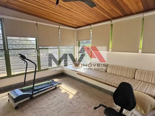 Casa com 450m² 8 quartos e 4 banheiros, à venda, no bairro Cidade Universitária em Campinas