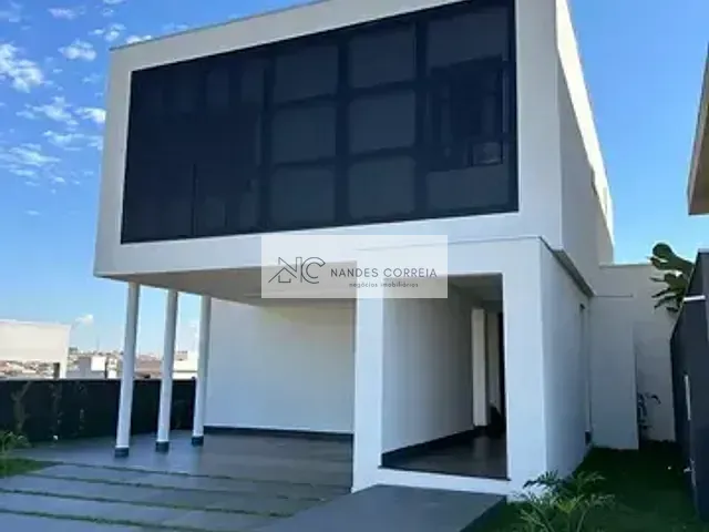 Casa 3 quartos e 4 banheiros, à venda, no bairro Pqo Taua em Londrina