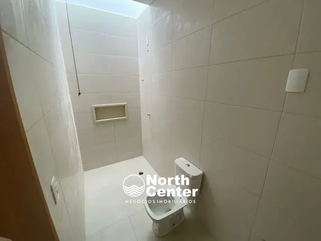 Casa com 150m² 3 quartos e 2 banheiros, à venda, no bairro Costeira em Balneário Barra do Sul