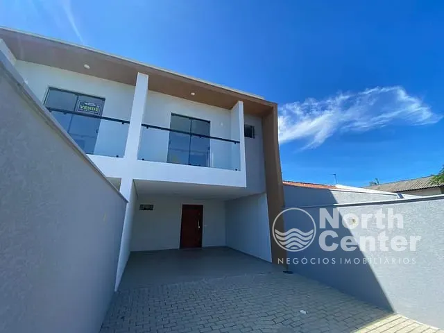 Casa com 150m² 3 quartos e 2 banheiros, à venda, no bairro Costeira em Balneário Barra do Sul