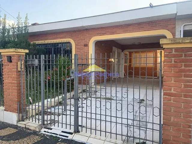 Casa com 253m² 3 quartos e 2 banheiros, à venda, no bairro Centro em Capivari