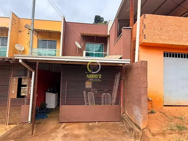 Casa 3 quartos e 2 banheiros, à venda, no bairro Serapião em Dom Cavati
