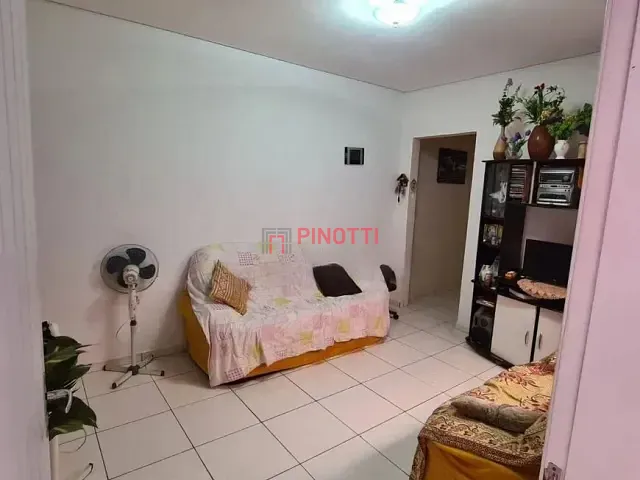 Casa 3 quartos e 2 banheiros, à venda, no bairro Vila Mussolini em São Bernardo do Campo