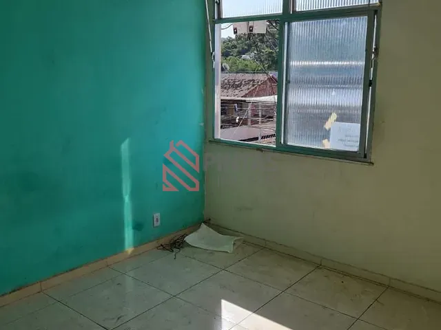 Casa 2 quartos e 1 banheiro, à venda, no bairro Tribobó em São Gonçalo