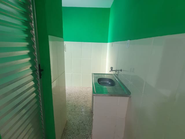 Casa 1 quarto e 1 banheiro, para alugar, no bairro Campo Grande em Rio de Janeiro