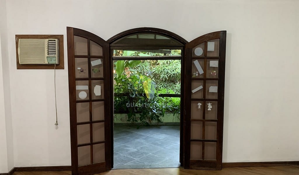 Casa à venda com 5 quartos, 486m² - Foto 51