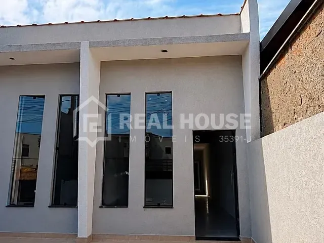Casa 2 quartos e 2 banheiros, à venda, no bairro Vila Almeida em Sorocaba