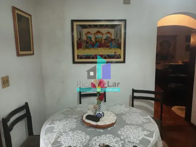 Casa com 110m² 3 quartos e 3 banheiros, à venda ou para alugar, no bairro Vila Yara em Osasco