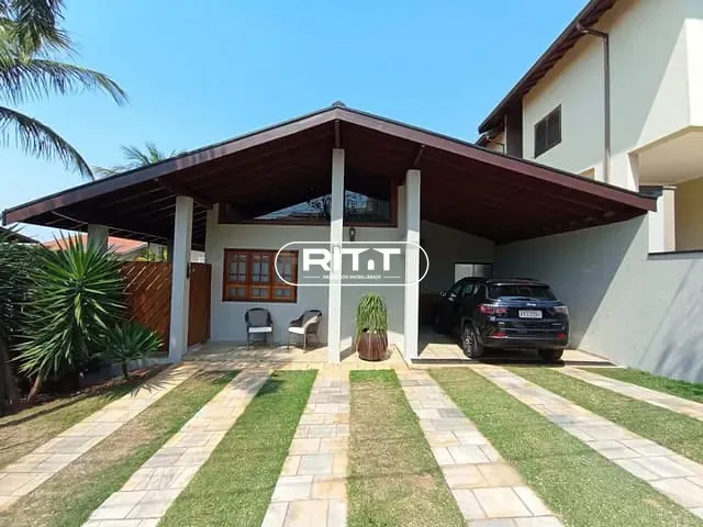 Casa com 300m² 3 quartos e 3 banheiros, à venda, no bairro Vila Faustina II em Valinhos