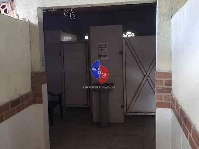 Casa com 720m² 2 quartos e 3 banheiros, à venda, no bairro Cidade Jardim Guapimirim em Guapimirim