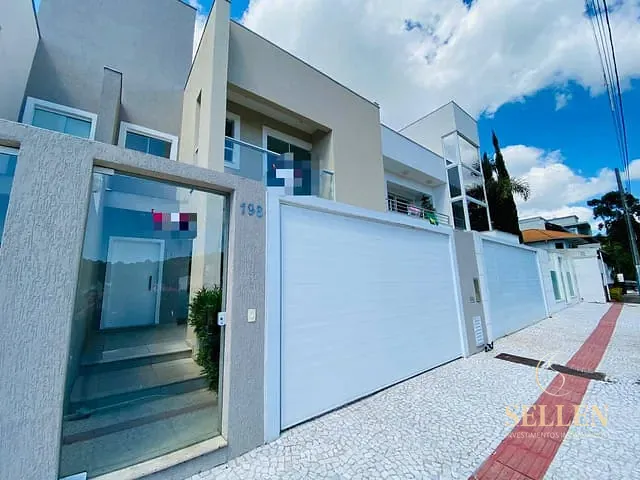 Casa com 175m² 3 quartos e 3 banheiros, à venda, no bairro Praia dos Amores em Balneário Camboriú