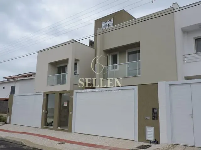 Casa com 175m² 3 quartos e 3 banheiros, à venda, no bairro Praia dos Amores em Balneário Camboriú