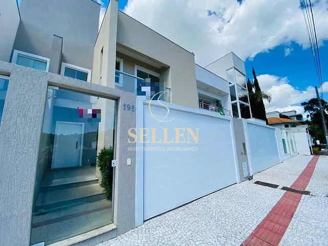 Casa com 175m² 3 quartos e 3 banheiros, à venda, no bairro Praia dos Amores em Balneário Camboriú