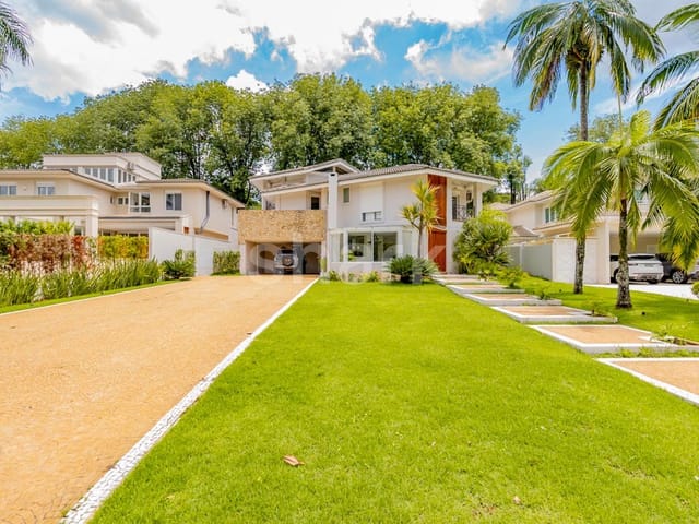 Casa com 980m² 5 quartos e 7 banheiros, à venda, no bairro Tamboré em Santana de Parnaíba