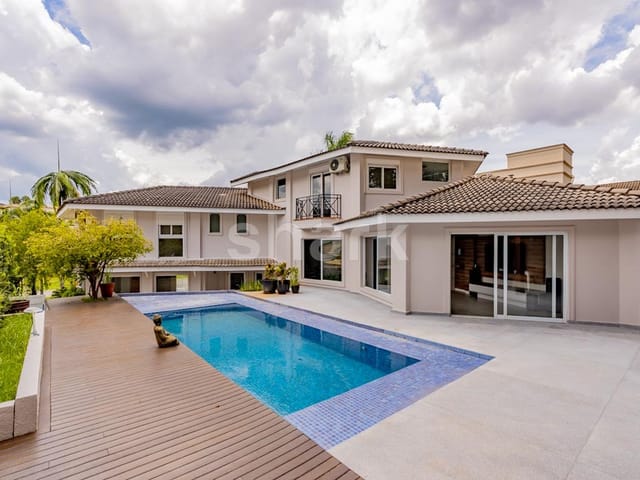 Casa com 980m² 5 quartos e 7 banheiros, à venda, no bairro Tamboré em Santana de Parnaíba