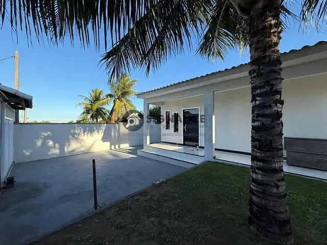 Casa 3 quartos e 3 banheiros, à venda, no bairro Recanto do Sol em São Pedro da Aldeia