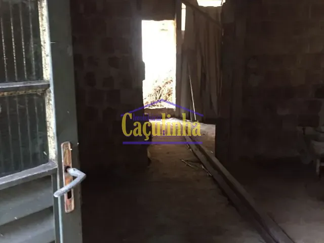 Casa com 1m² 3 quartos e 1 banheiro, à venda, no bairro Centro em Barra do Piraí