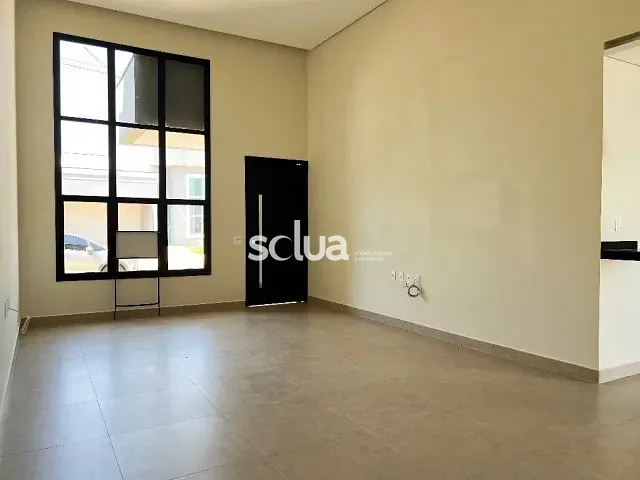 Casa com 263m² 3 quartos e 3 banheiros, à venda, no bairro Parque Olívio Franceschini em Hortolândia