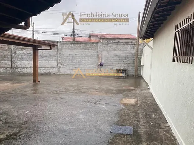 Casa com 253m² 2 quartos e 2 banheiros, à venda, no bairro Vila São Paulo em Jundiaí