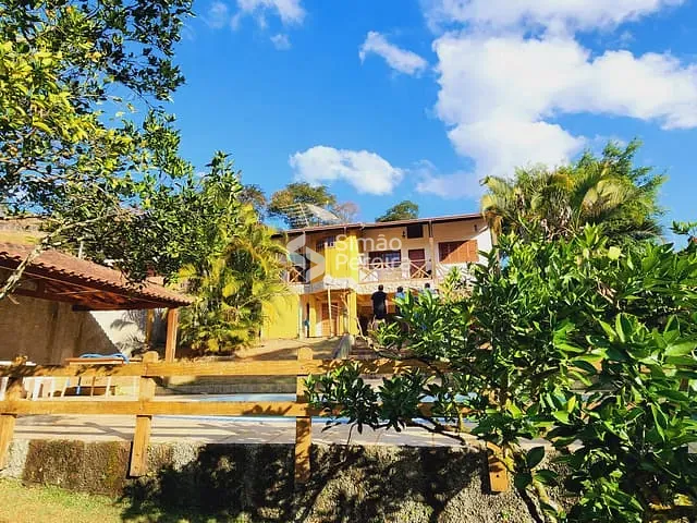 Casa com 730m² 4 quartos e 4 banheiros, à venda, no bairro Balança em Simão Pereira