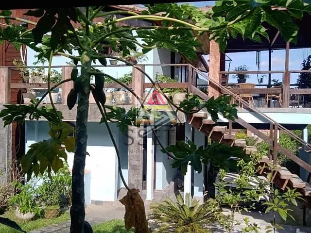 Casa com 503m² 4 quartos e 3 banheiros, à venda, no bairro Limoeiro em Guapimirim