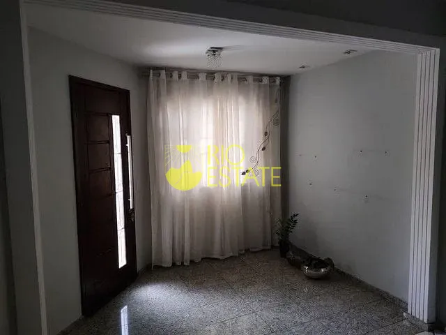 Casa com 283m² 3 quartos e 3 banheiros, à venda, no bairro São Luís em Volta Redonda