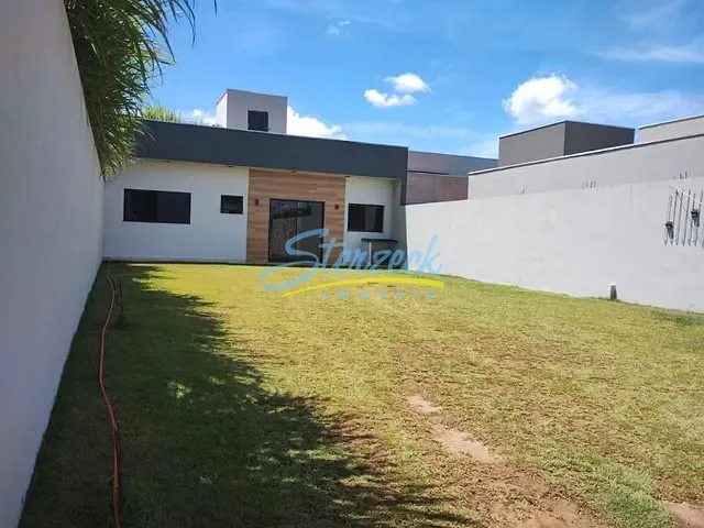 Casa com 250m² 1 quarto e 1 banheiro, à venda, no bairro Jardim Niero II em Louveira