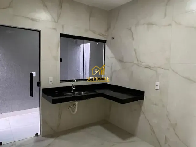 Casa com 125m² 2 quartos e 1 banheiro, à venda, no bairro Jardim Scala em Trindade
