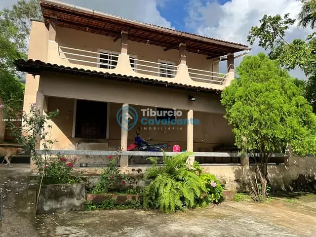 Casa 3 quartos e 3 banheiros, para alugar, no bairro Centro em Maranguape