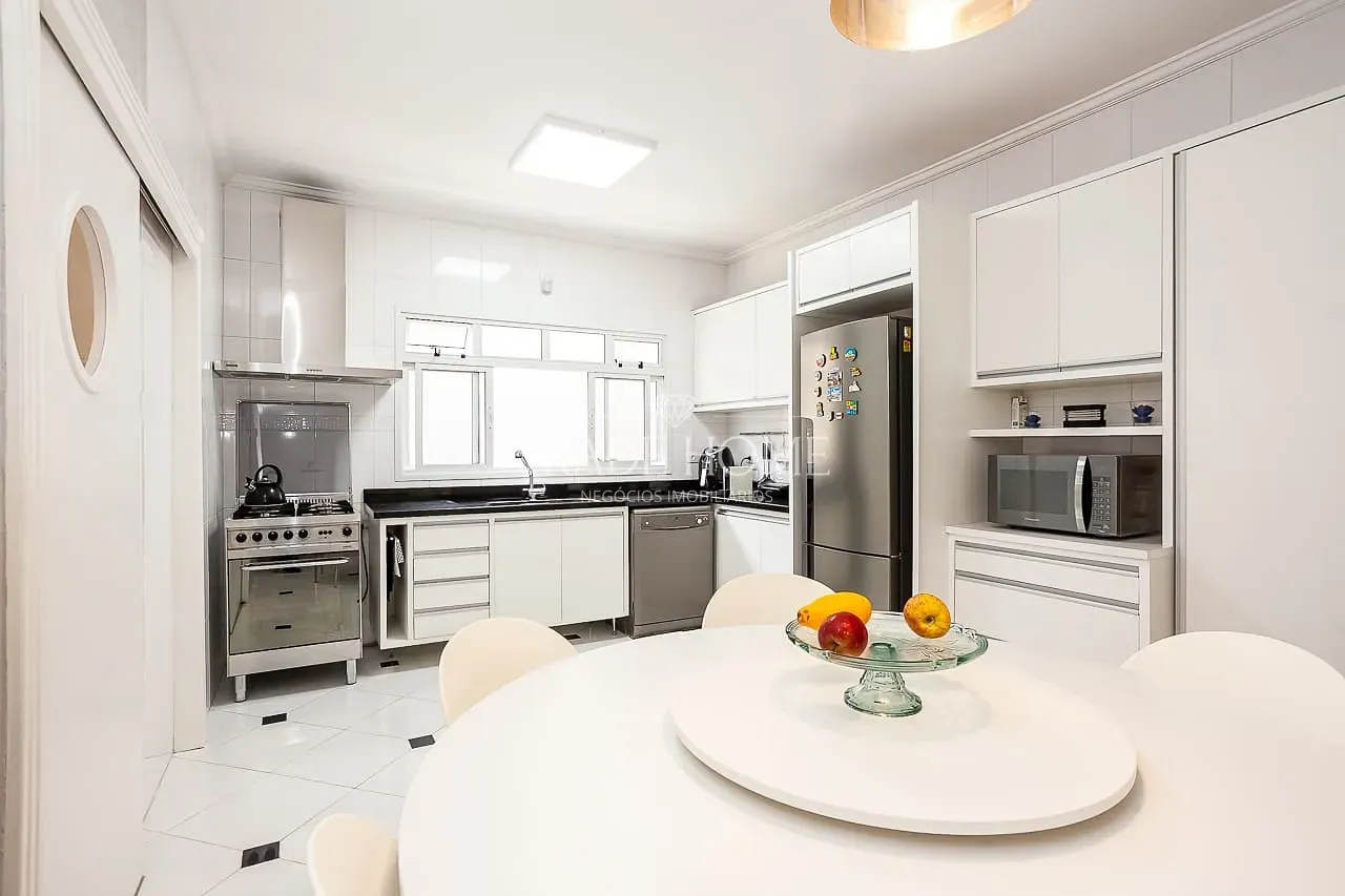Casa, 4 quartos, 300 m² - Foto 37