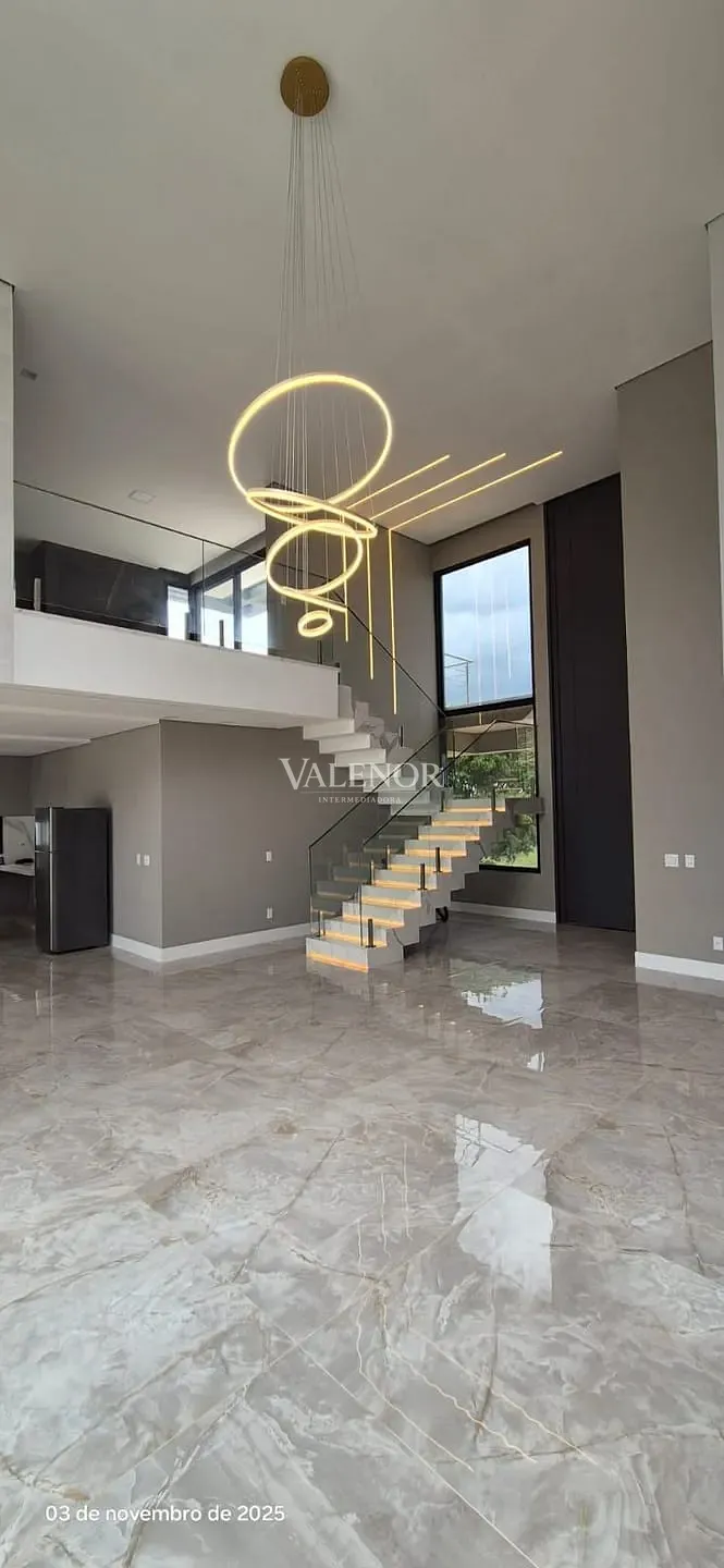 Casa, 4 quartos, 1232 m² - Foto 1
